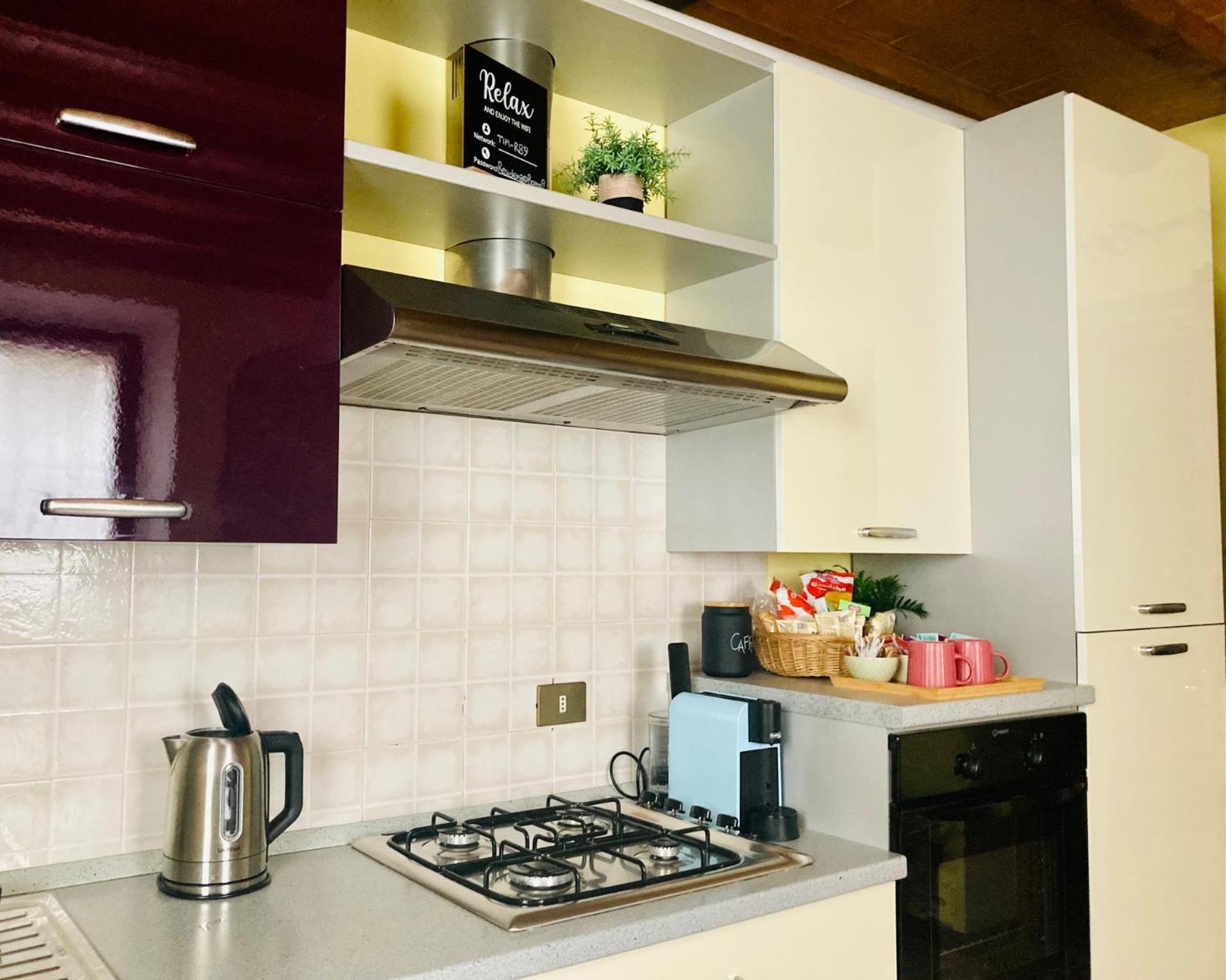 Апартаменти Residenza Borgo 9 Коллеккіо Екстер'єр фото