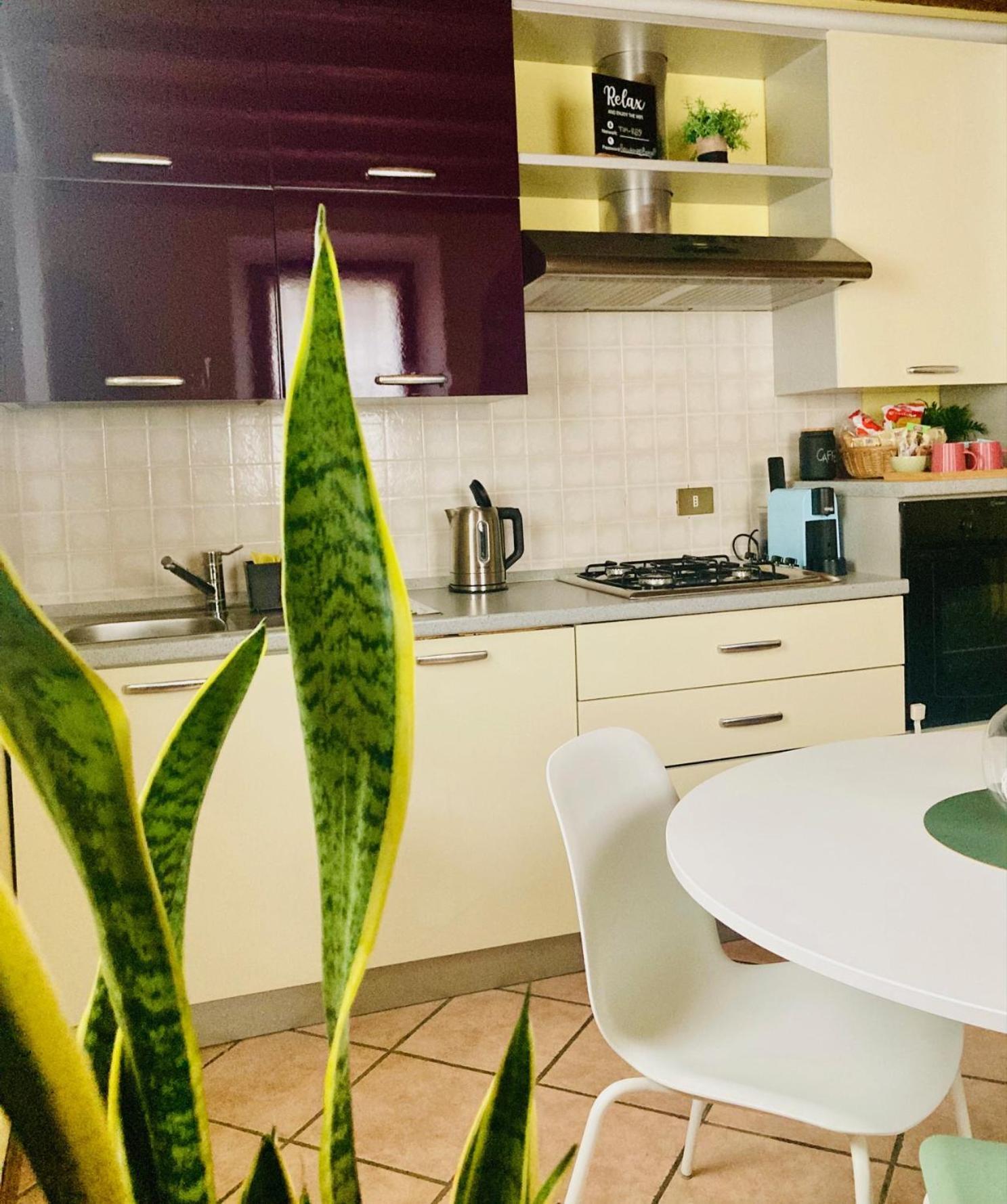 Апартаменти Residenza Borgo 9 Коллеккіо Екстер'єр фото
